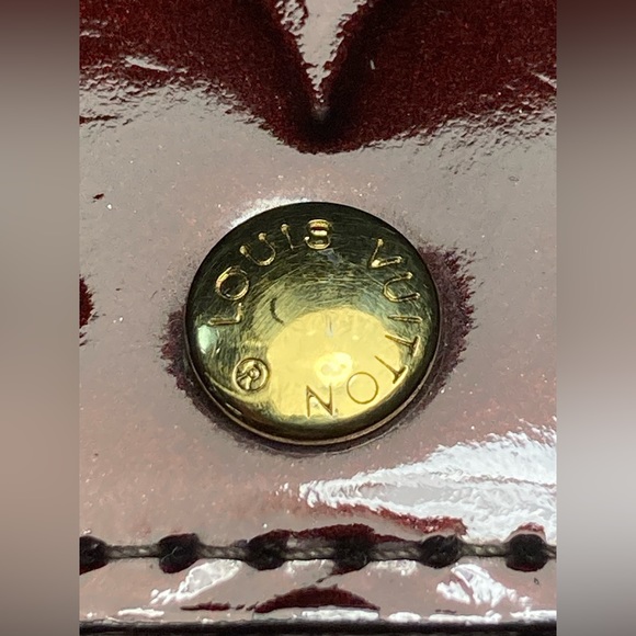 Louis Vuitton Vernis Sarah Wallet (TH3067) - Picture 13 of 17